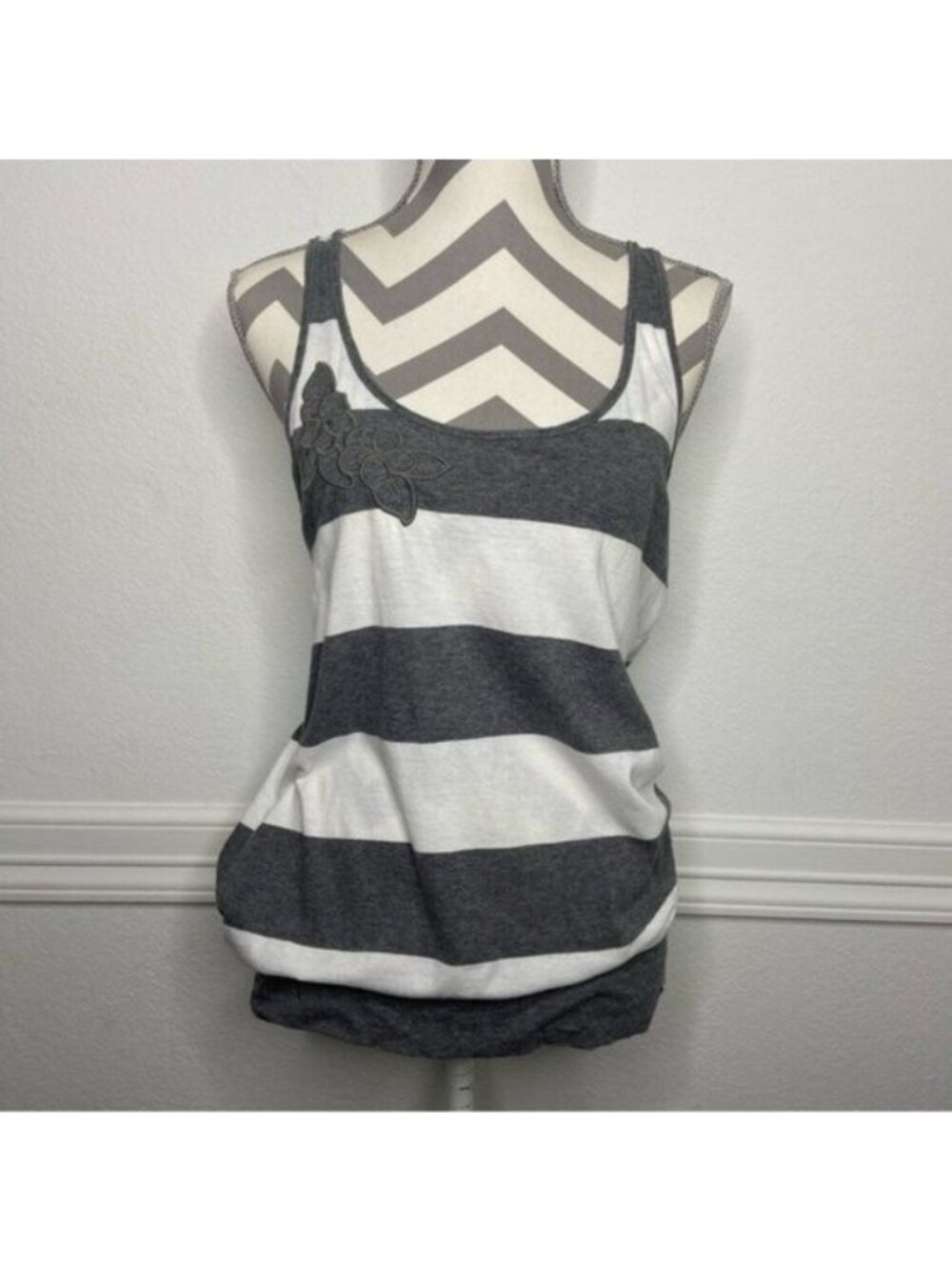 Hollister Gray White Striped Floral Embroidered Tank Top Size L